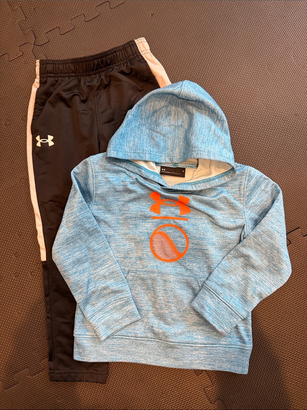 Under Armour Boys Hoodie & Pants SIZE 5
